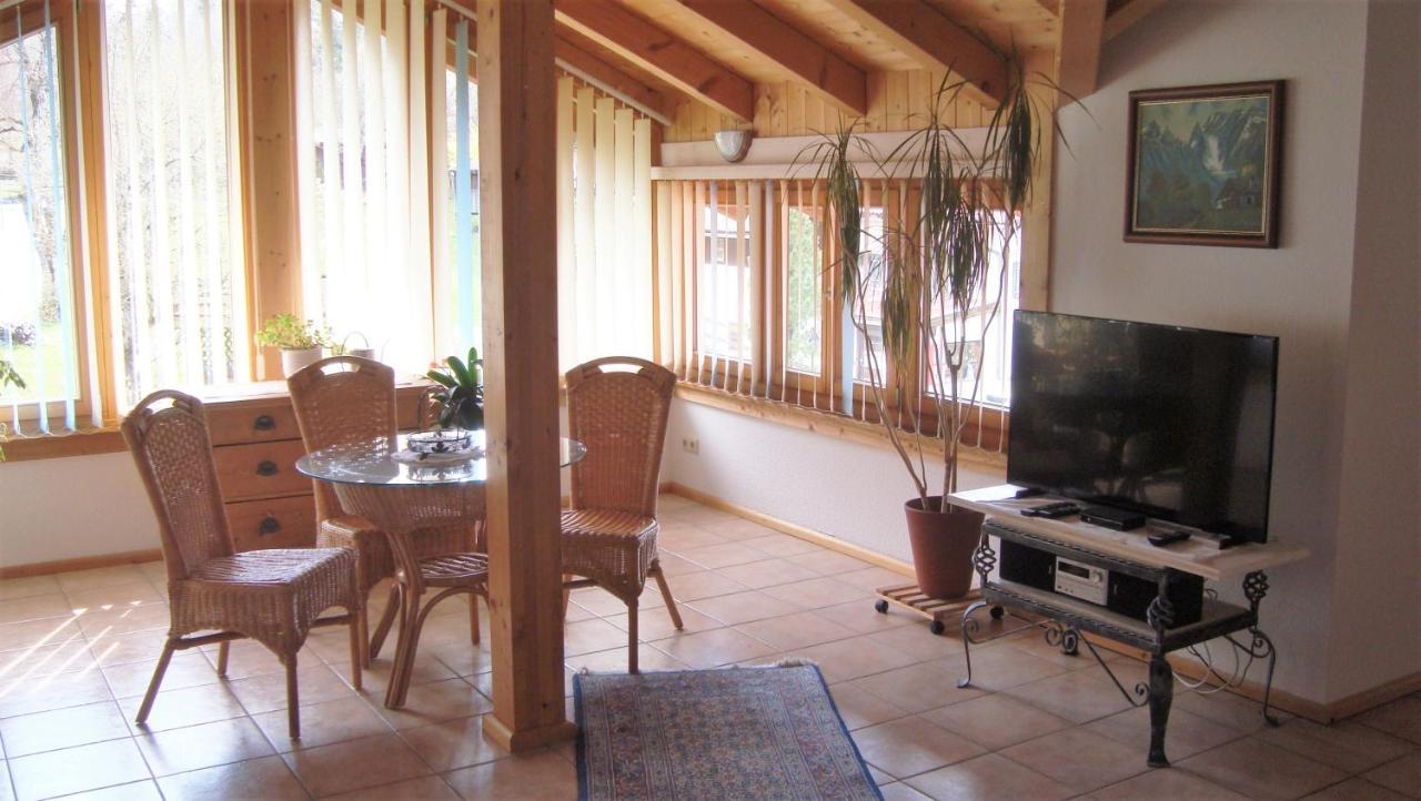 Haus Schwarz Apartment Staudach-Egerndach Luaran gambar